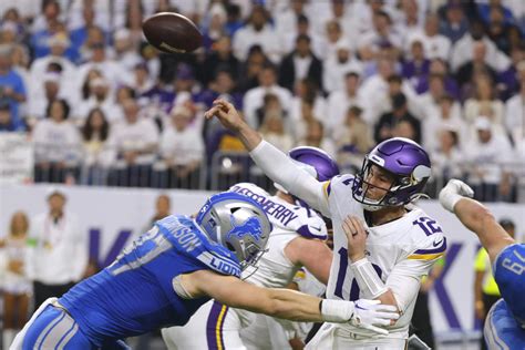 Vikings miss Cousins more than ever after Mullens’ 4 interceptions in loss to Lions